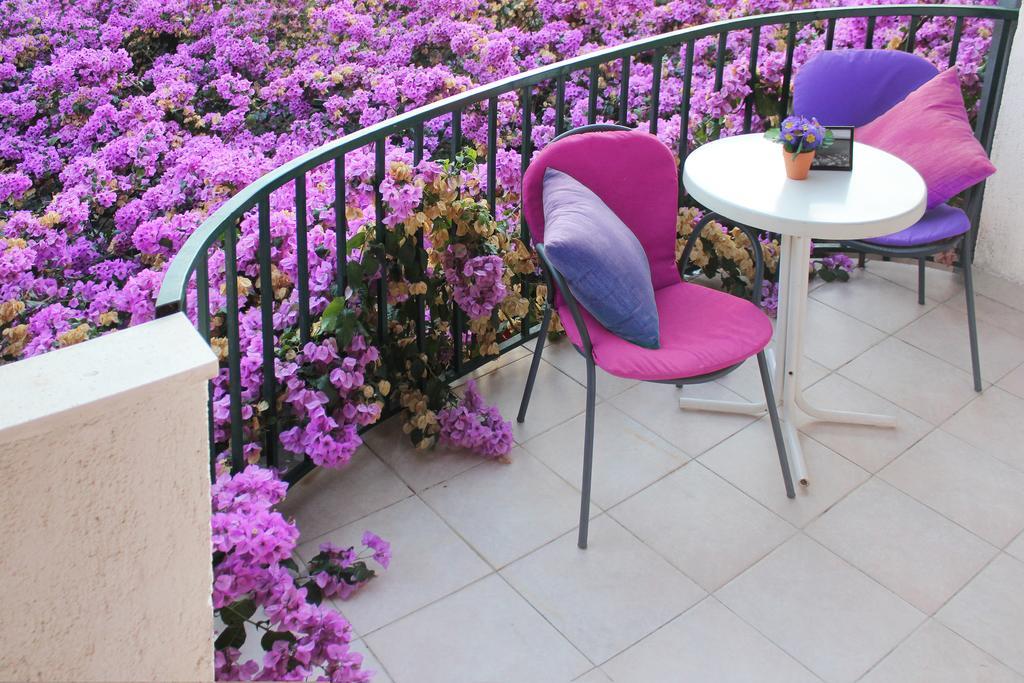 Apartments Nina Beach Makarska Exterior foto