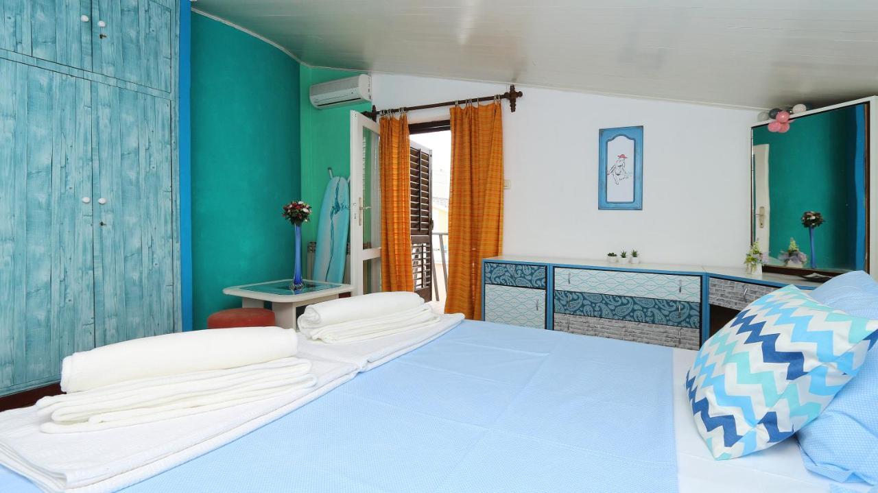 Apartments Nina Beach Makarska Exterior foto